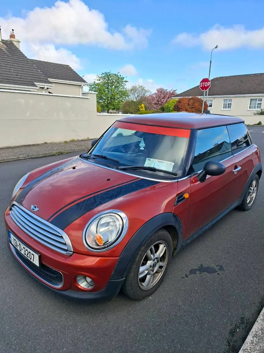 MINI COOPER 2013 DIESEL - Image 2