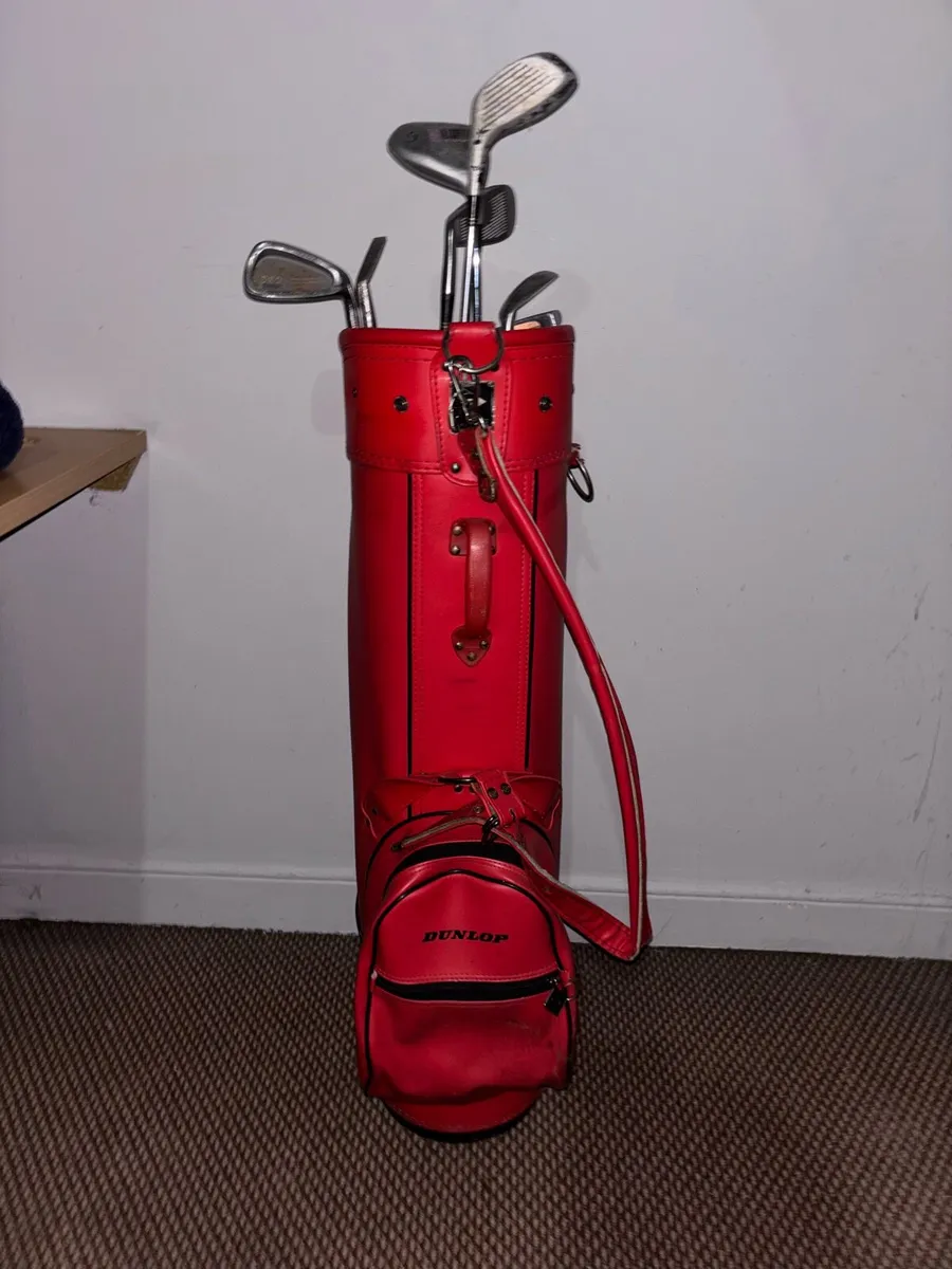 Vintage Dunlop Golf Bag (Red/Black) + Spare Clubs - Image 2