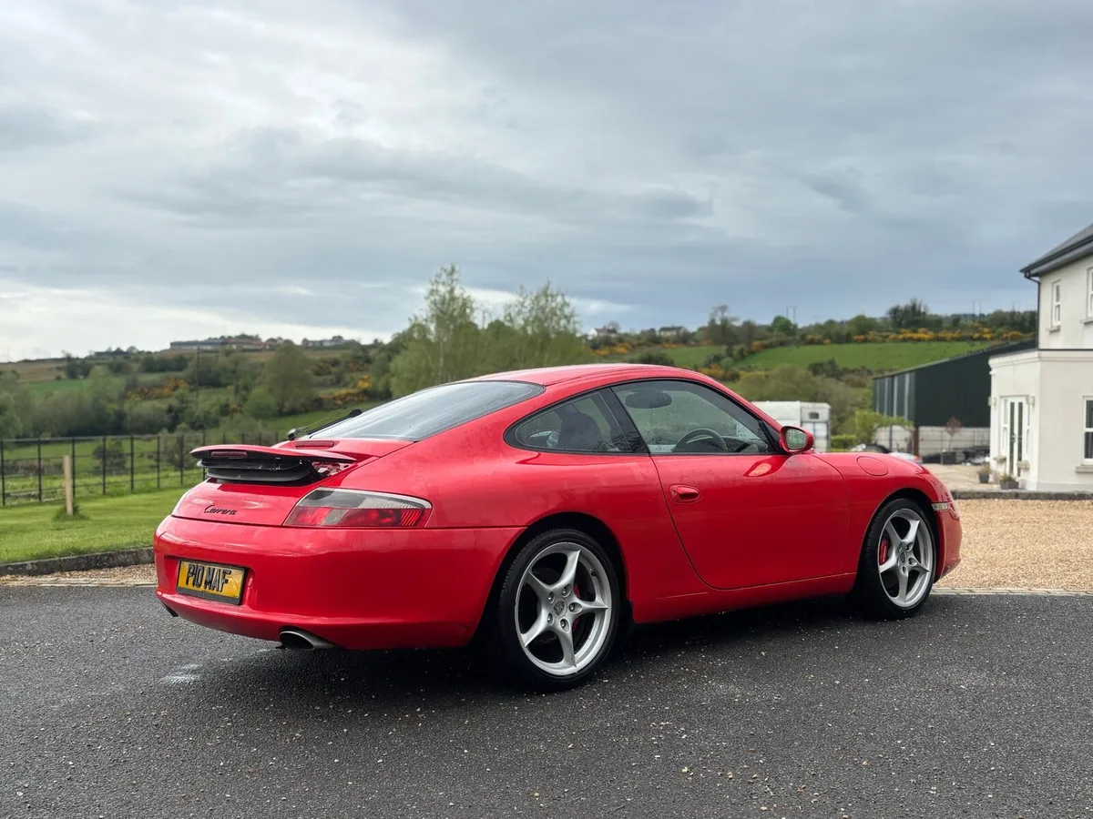 2004 Porsche 996.2 911 Carrera Manual - Image 4