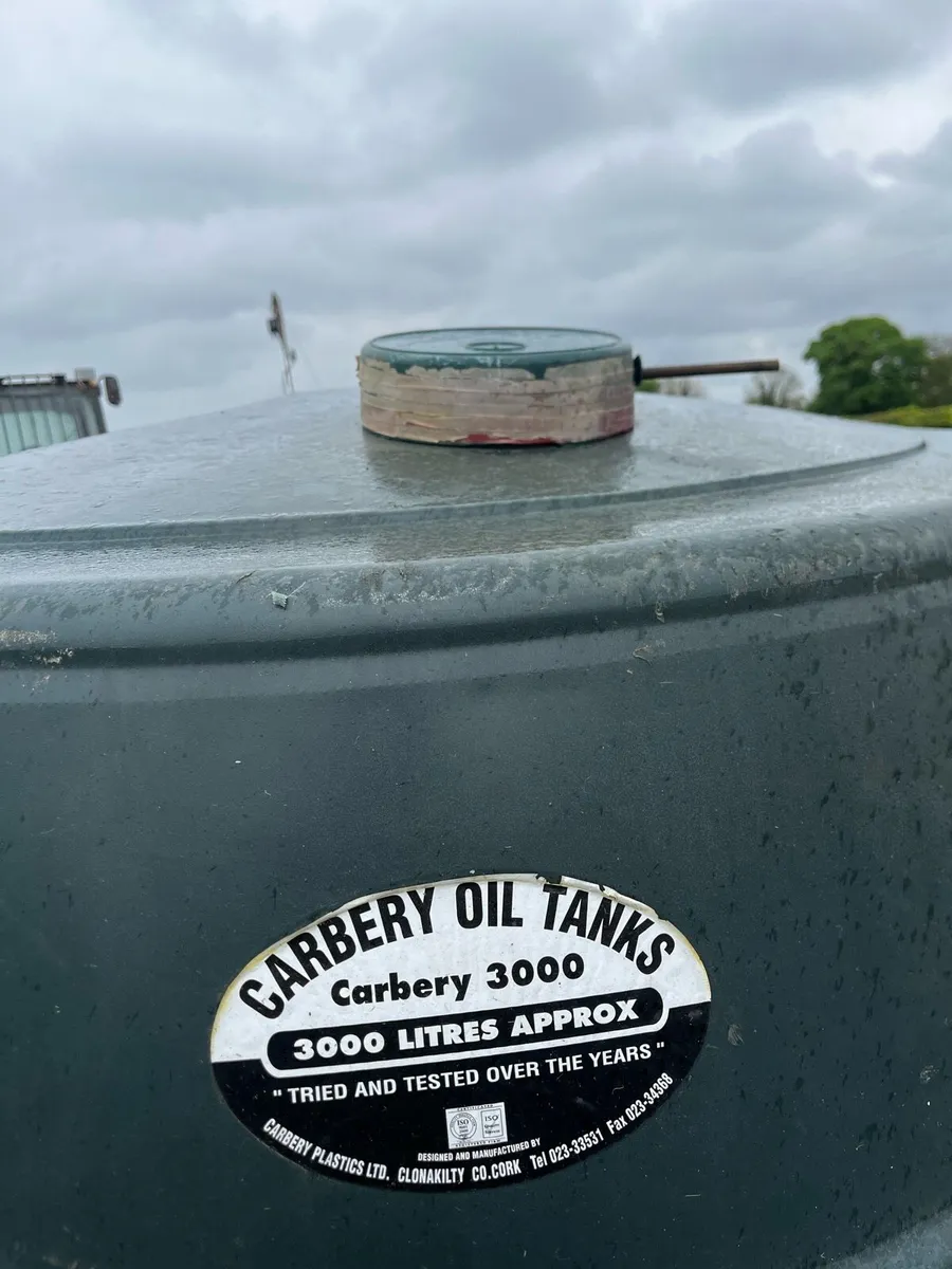 3000L Carbury Oil Tank Beehive type - Image 3