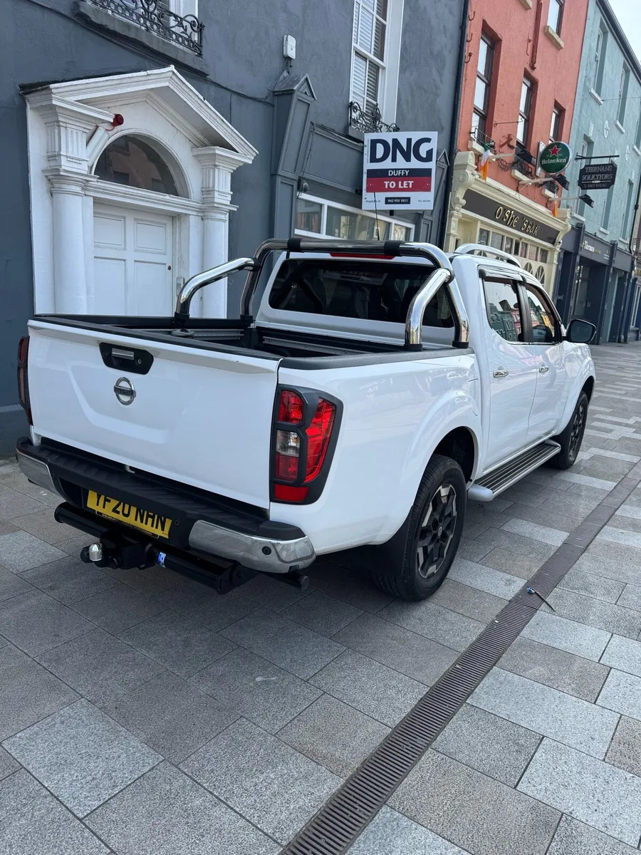 Nissan Navara - Image 4
