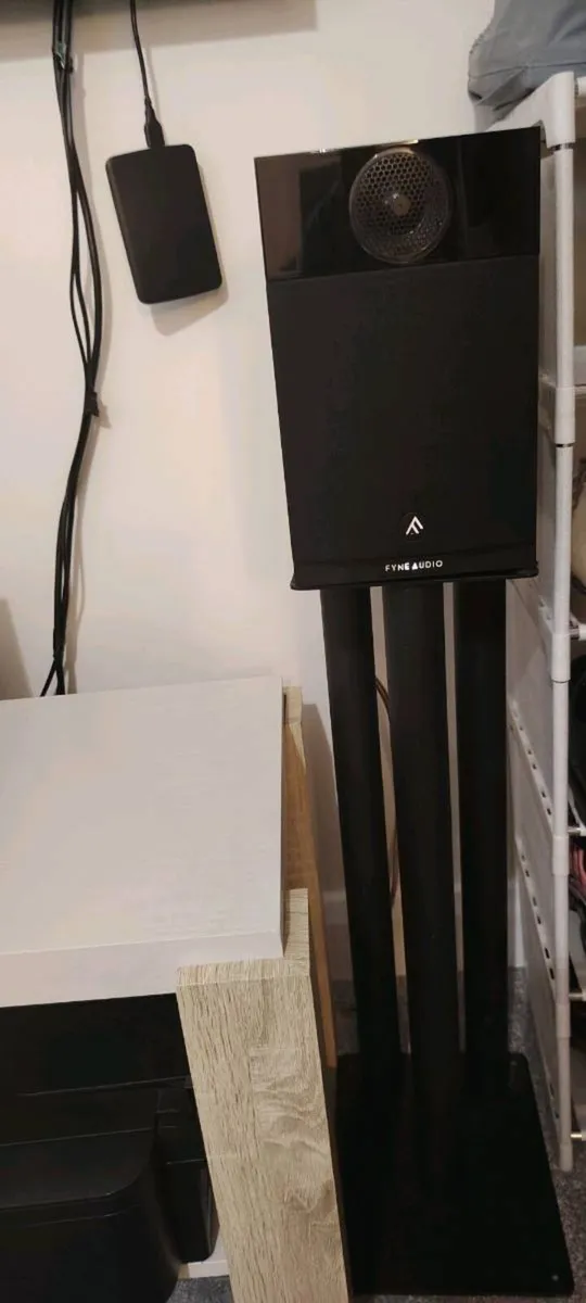 Fine Audio - Image 1