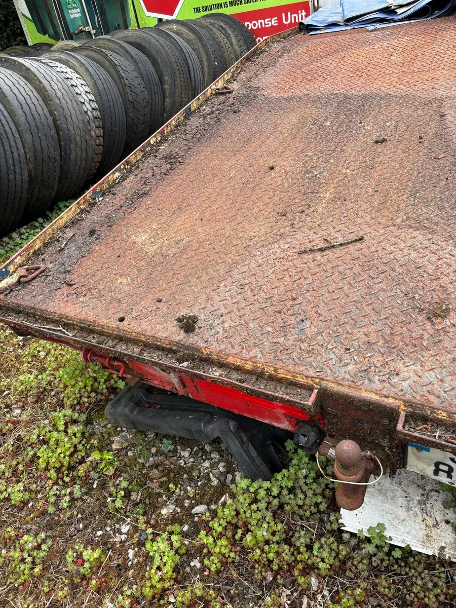 Beavertail body on chassis - Image 2
