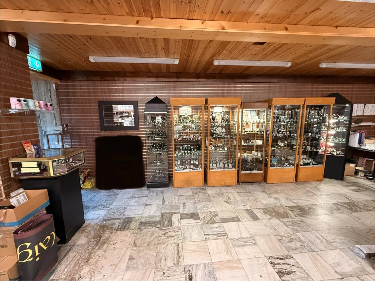 20 Display cases - Image 3