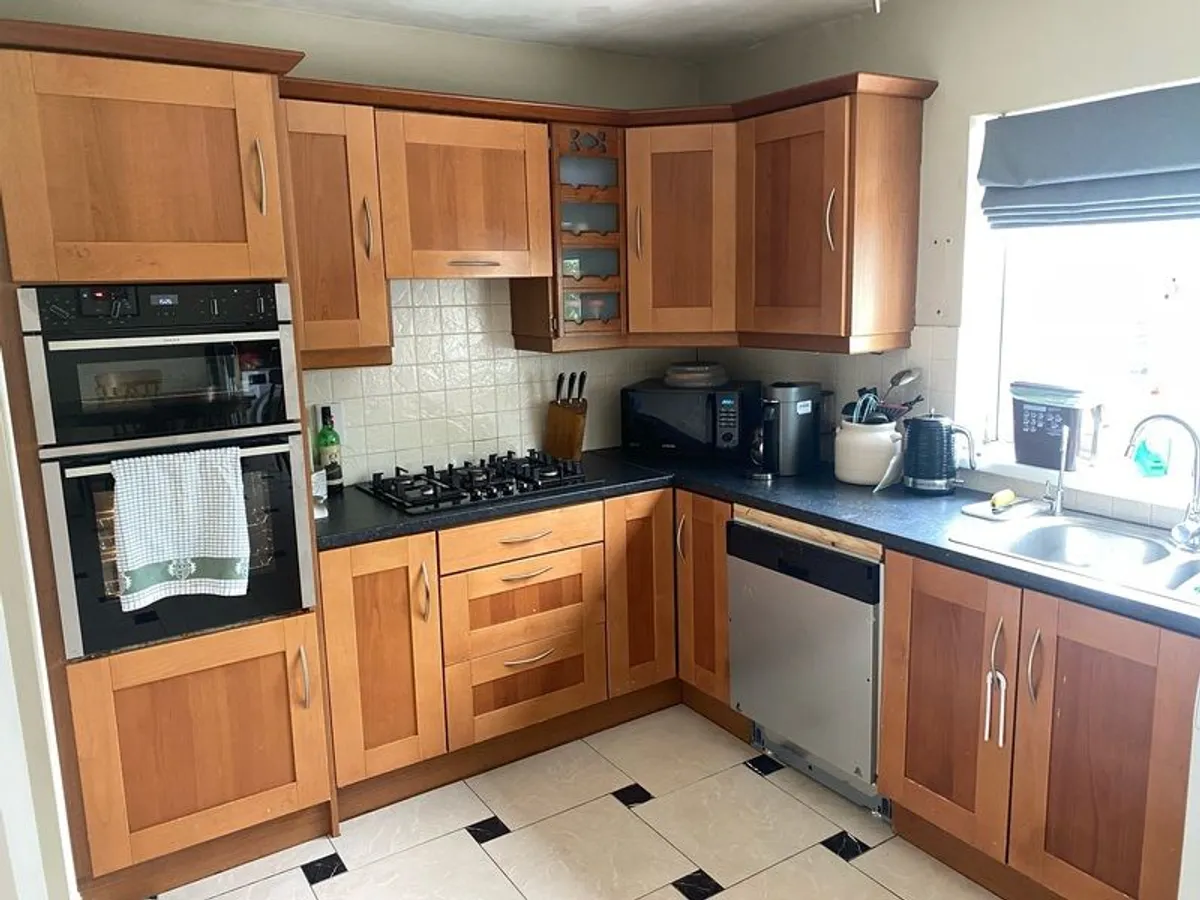 Kitchen - Image 3