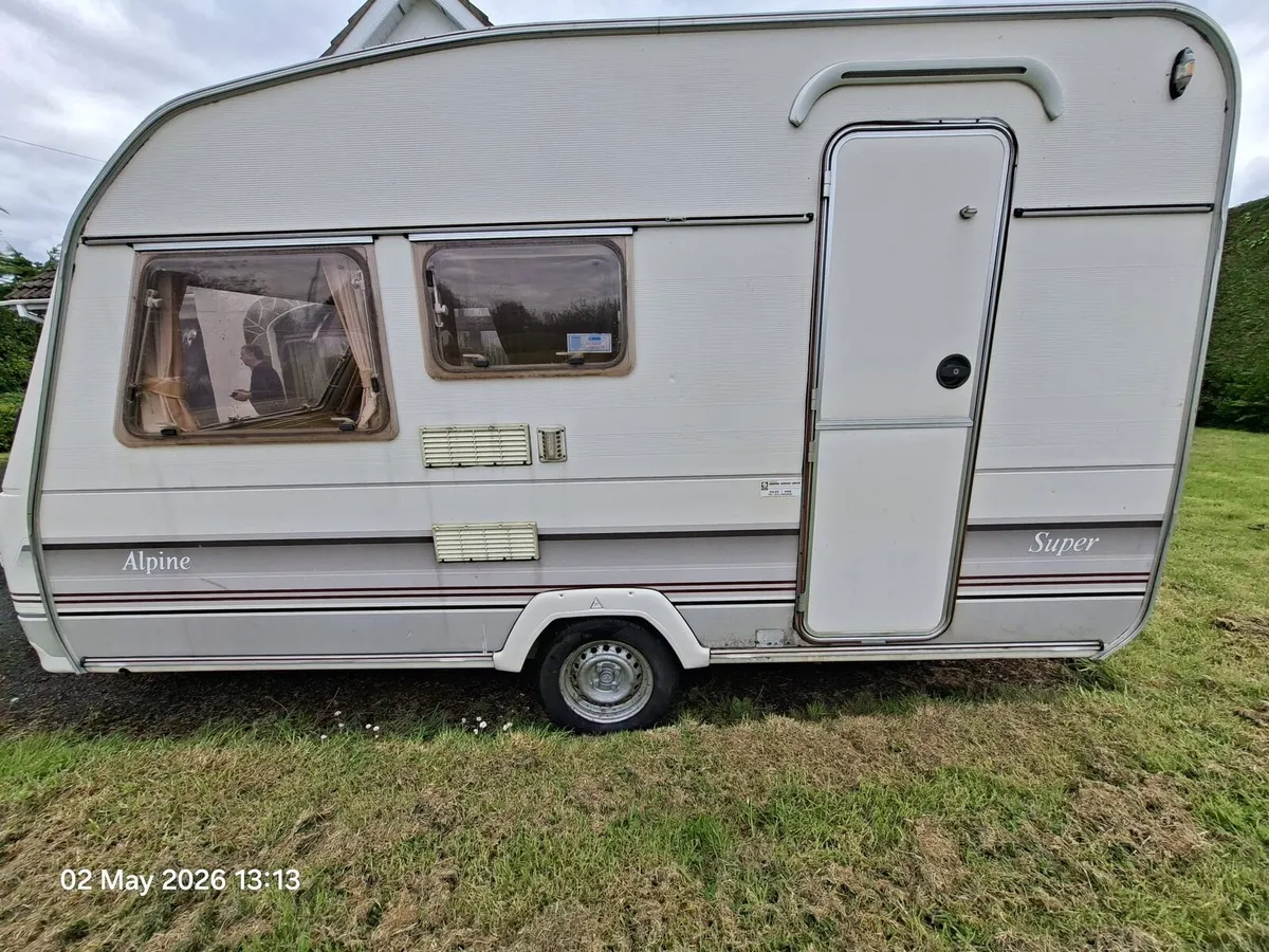 Caravan 4 berth Spright Alpine c - Image 2