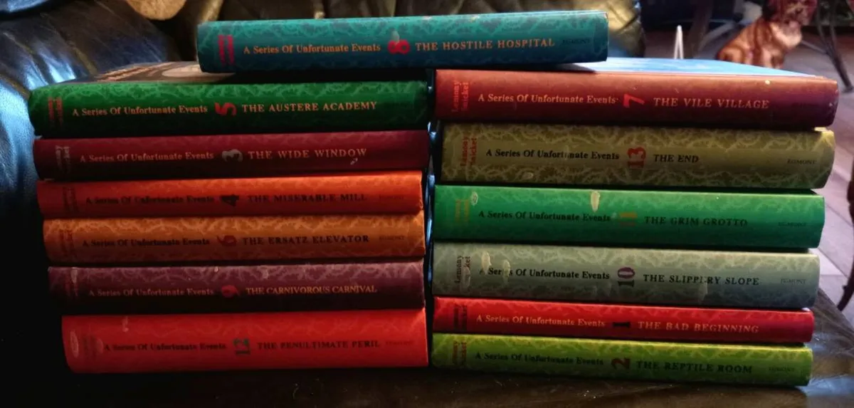 A Series of Unfortunate Events Full Bookset - Image 2