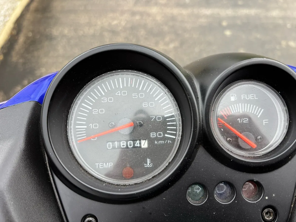 Yamaha 50cc moped - Image 3