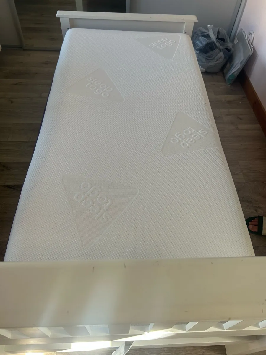 mattress - Image 1
