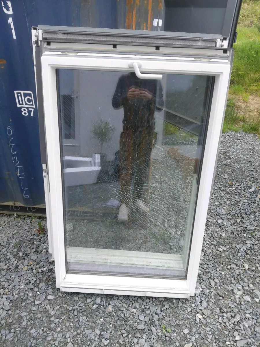 Velux window pk08 - Image 1