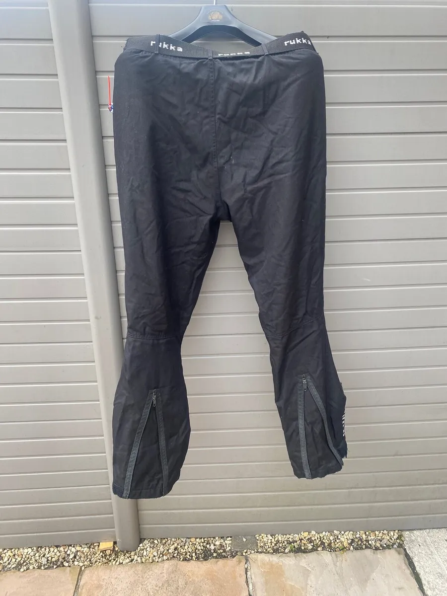Motorcycle gear - Image 2