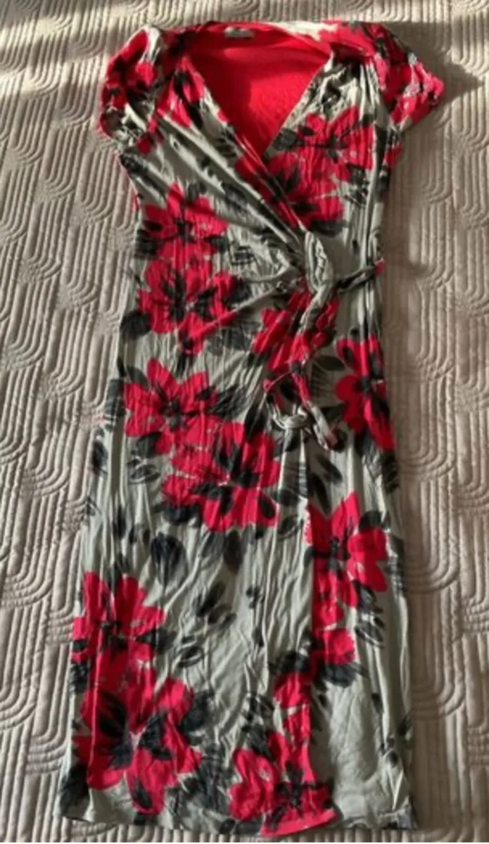 Dunnes Per Una Wrap Dress size 14 - Image 1