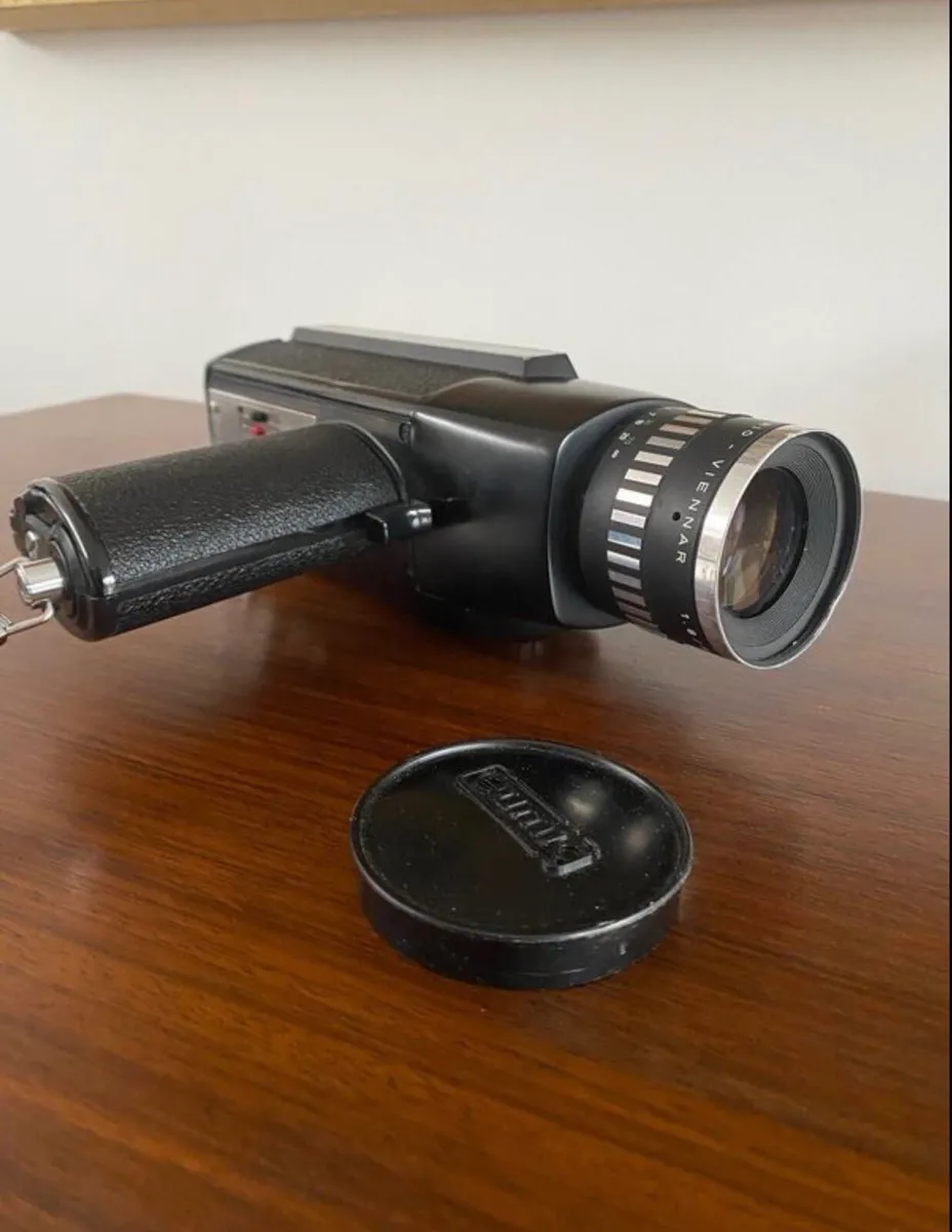 Vintage Emig Vienette 5 Movie Camera - Image 3