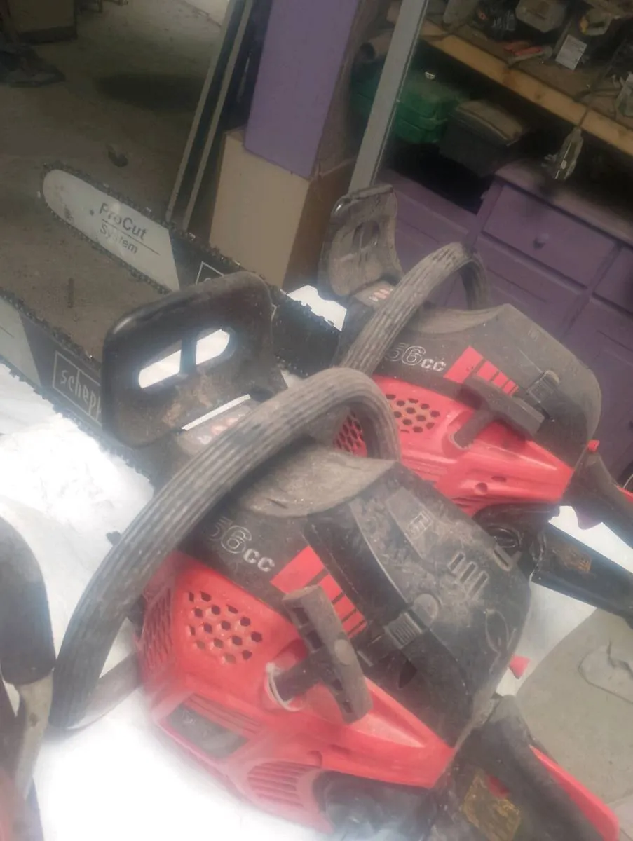 4 chainsaws - Image 2