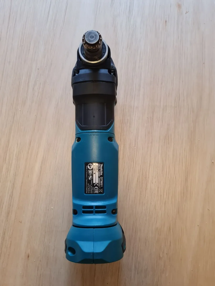Makita DTM51 18v LXT Multi Tool Bare Unit - Image 2