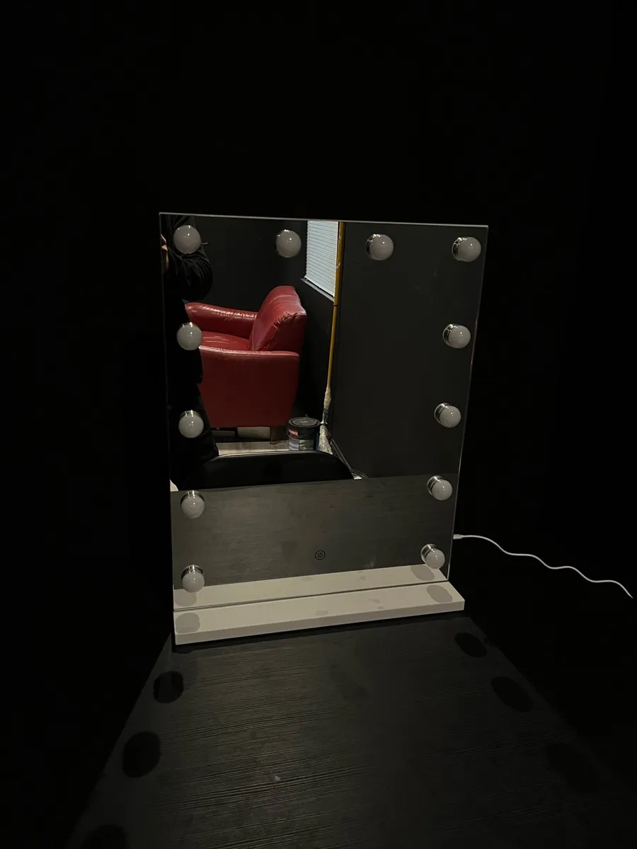 Vanity mirror - Image 3