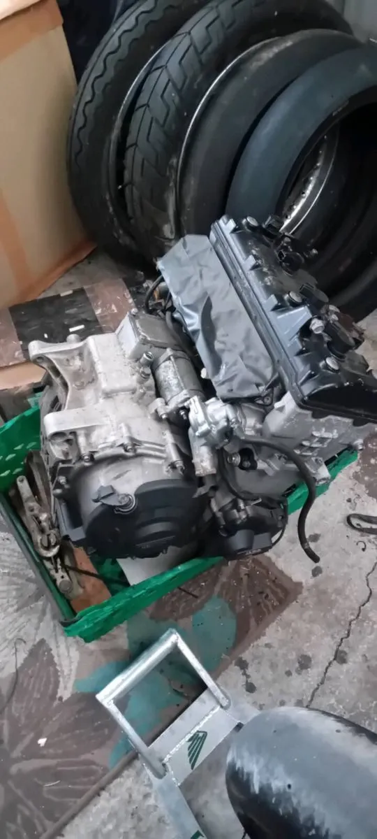 ZX10R engine - Image 1