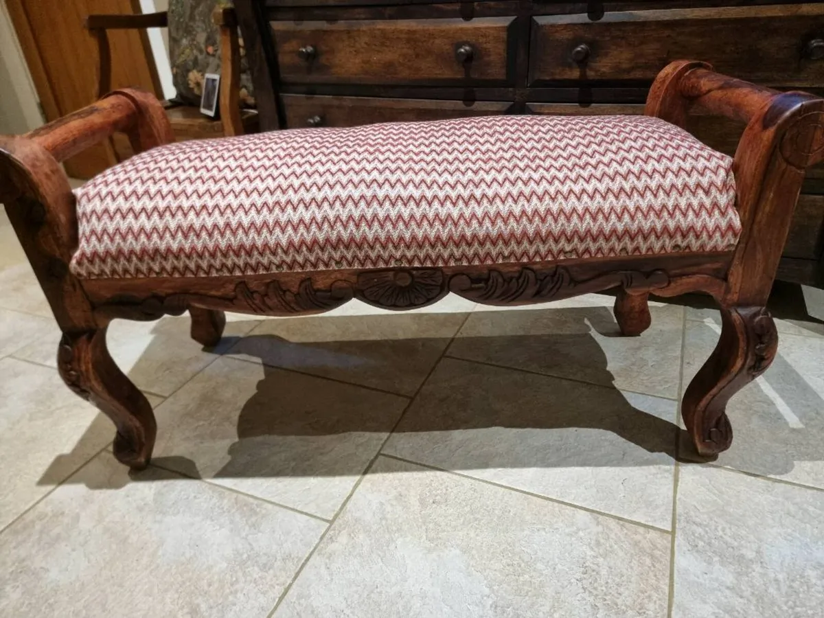 Stunning Carved Wooden Bench...€295 - Image 4
