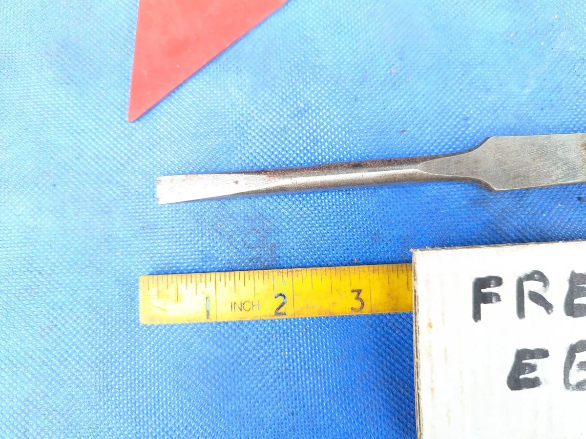11" Cabinetmakers Screwdriver - Image 2