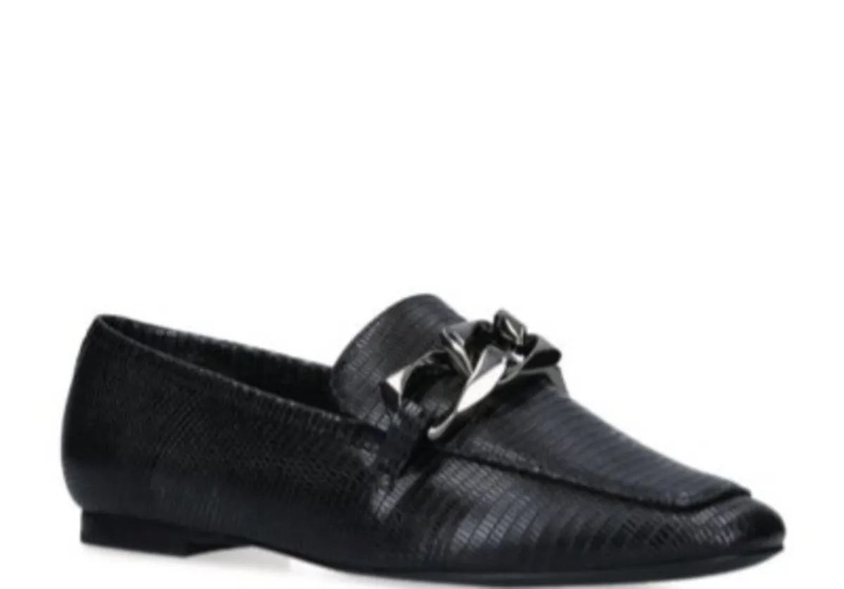 Shoes - Image 4