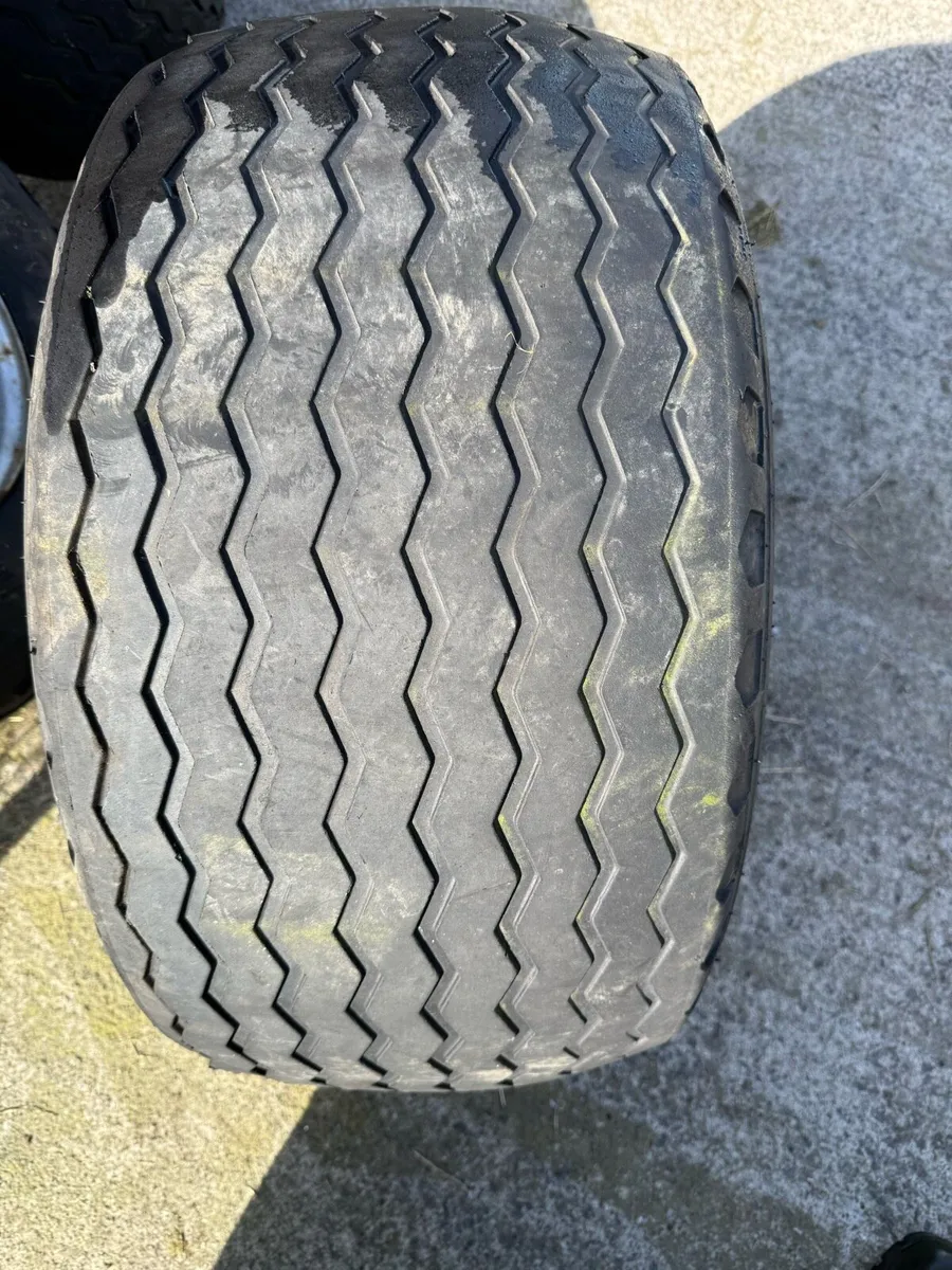 400/60-15.5 trailer rims and tyres - Image 4