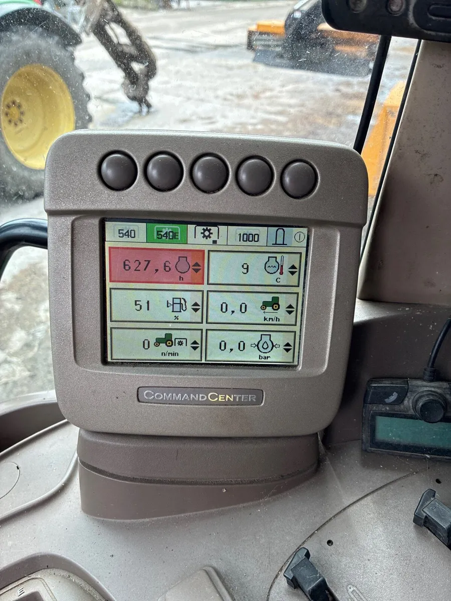 John Deere 6830 - Image 2