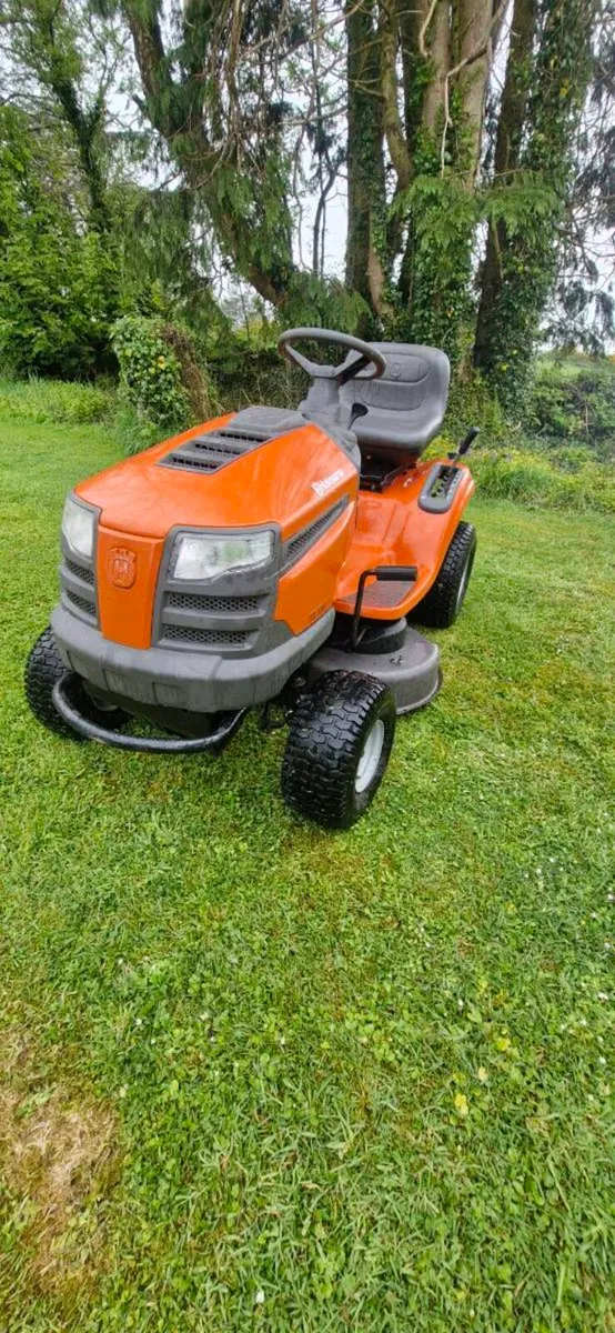 Husqvarna ts138 riden mower - Image 3
