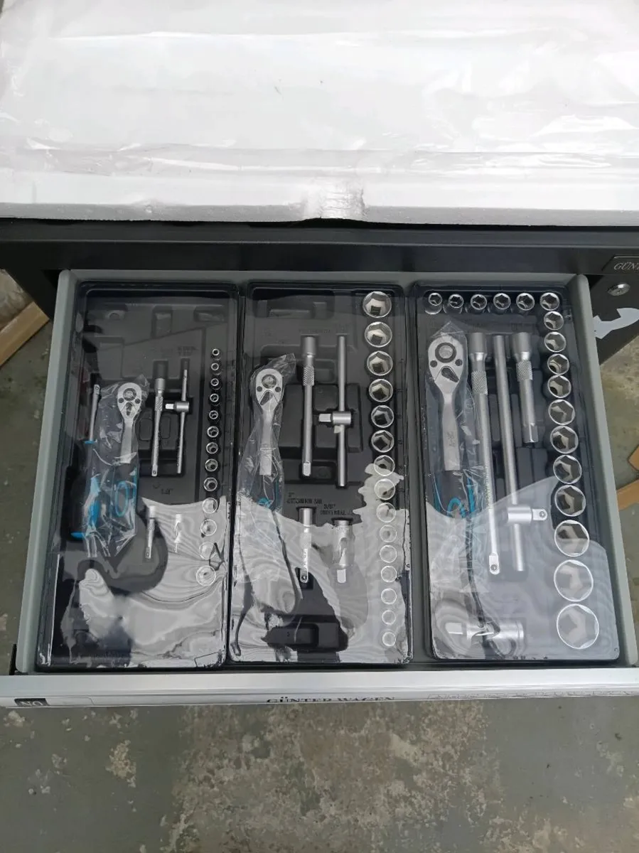 6 drawer tool chest - Image 2