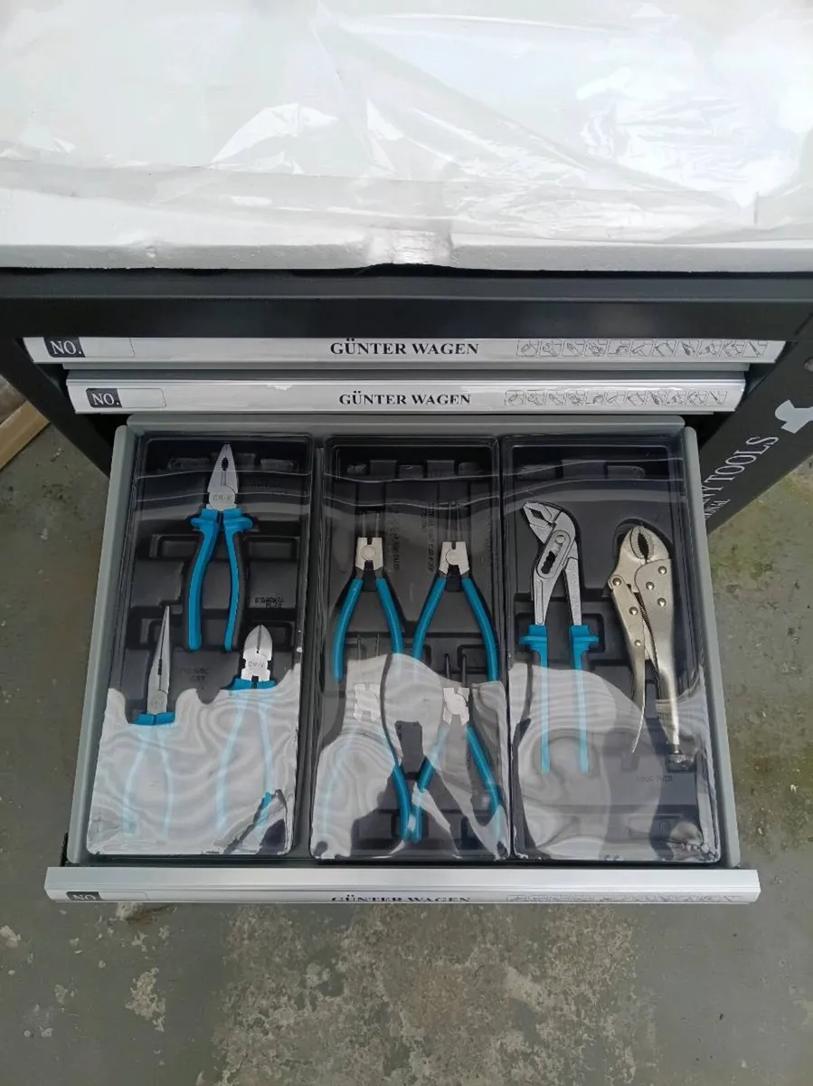 6 drawer tool chest - Image 4