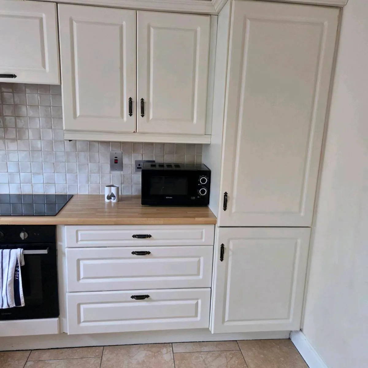 Kitchen - Image 2