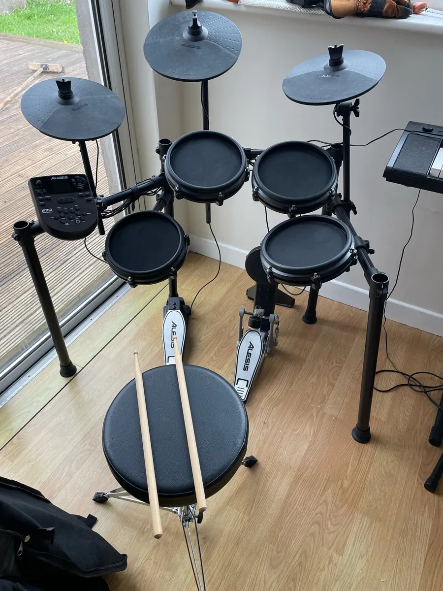 Electronic Drum Kit - Alesis Nitro