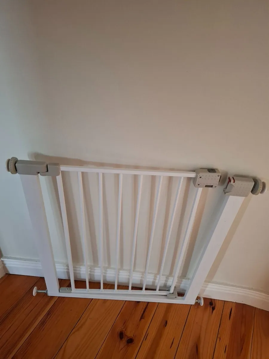 Safety 1st stair gate