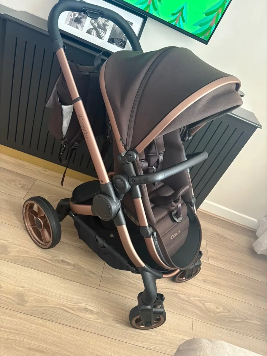 icandy peach 7 pram - Image 3