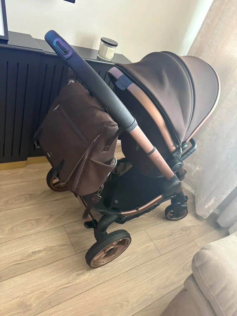 icandy peach 7 pram - Image 4