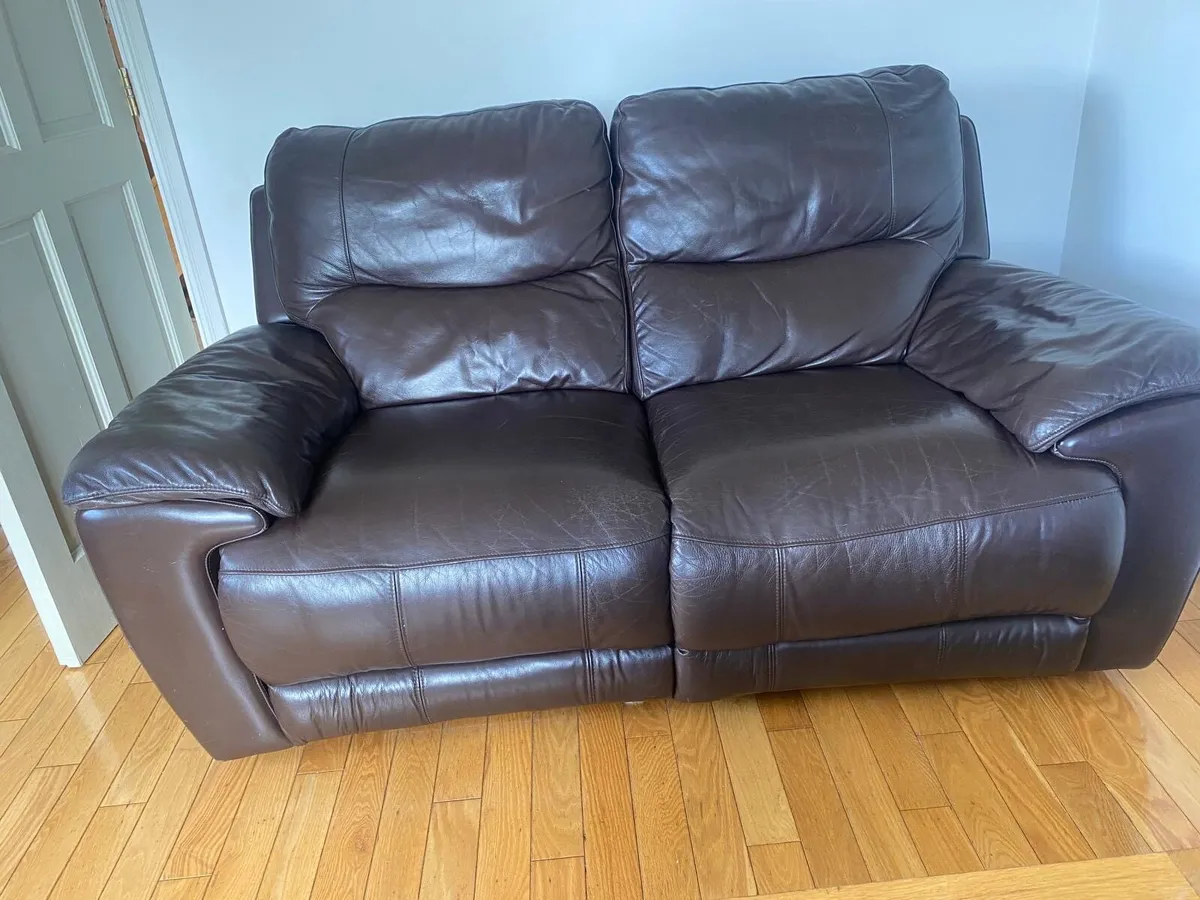 Leather sofas - Image 1