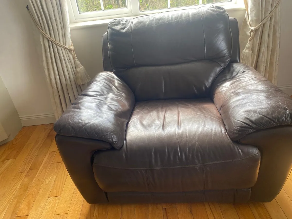 Leather sofas - Image 2