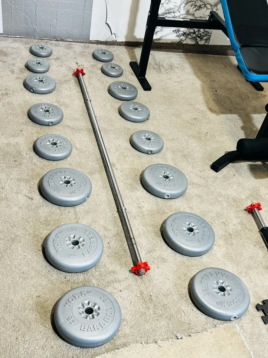2 bench’s 50kg barbell dumbbells set+ mats - Image 2
