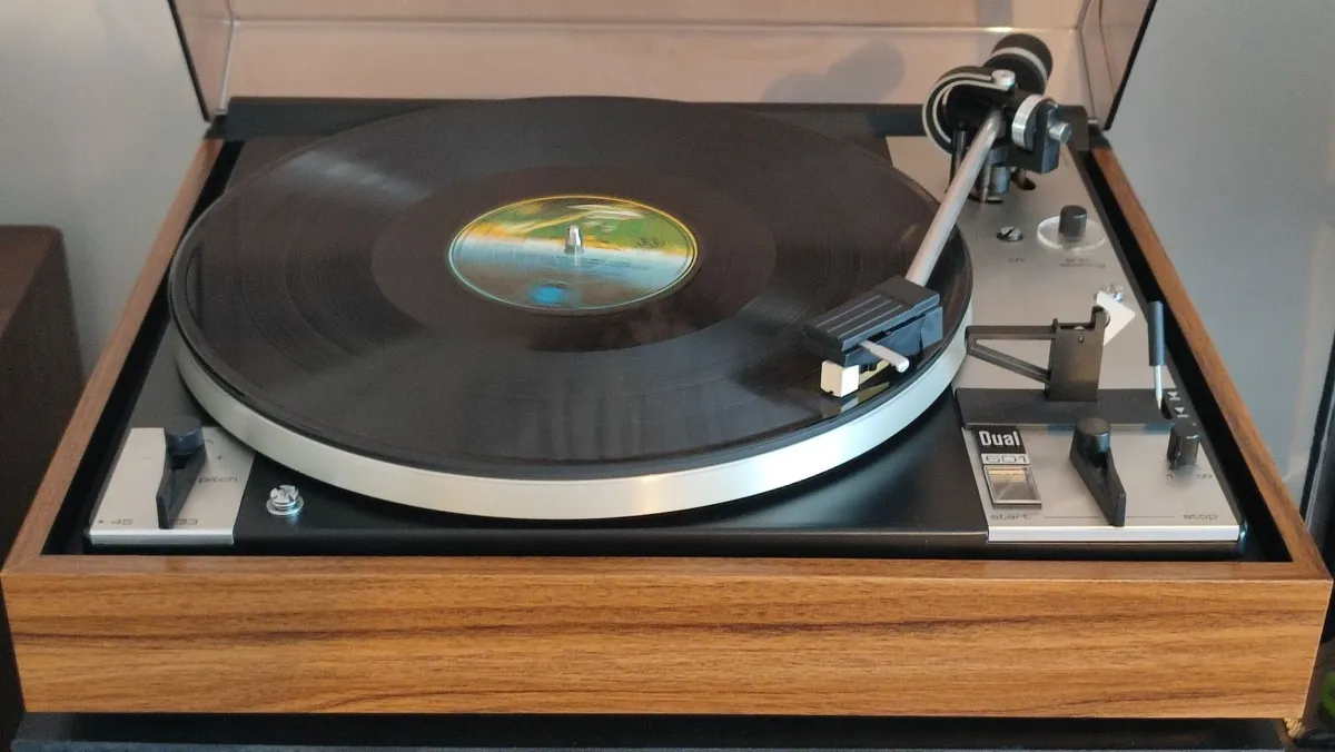 DUAL CS601 turntable.FullAuto.BeltDrive.FullServic - Image 2
