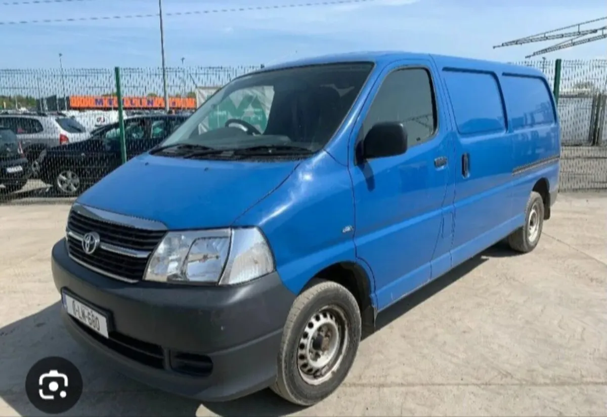 I buy all toyota vans - Image 2