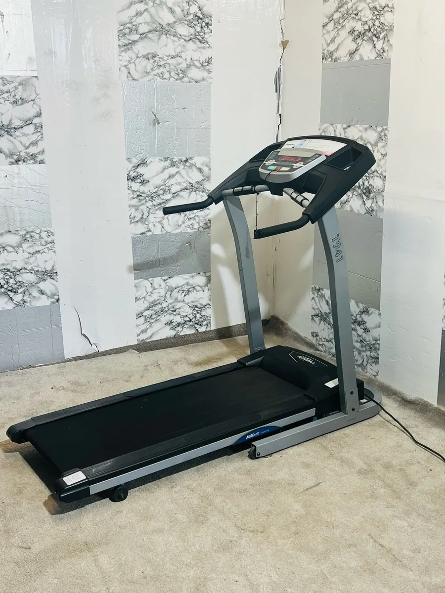 Motorised incline treadmill - Image 2