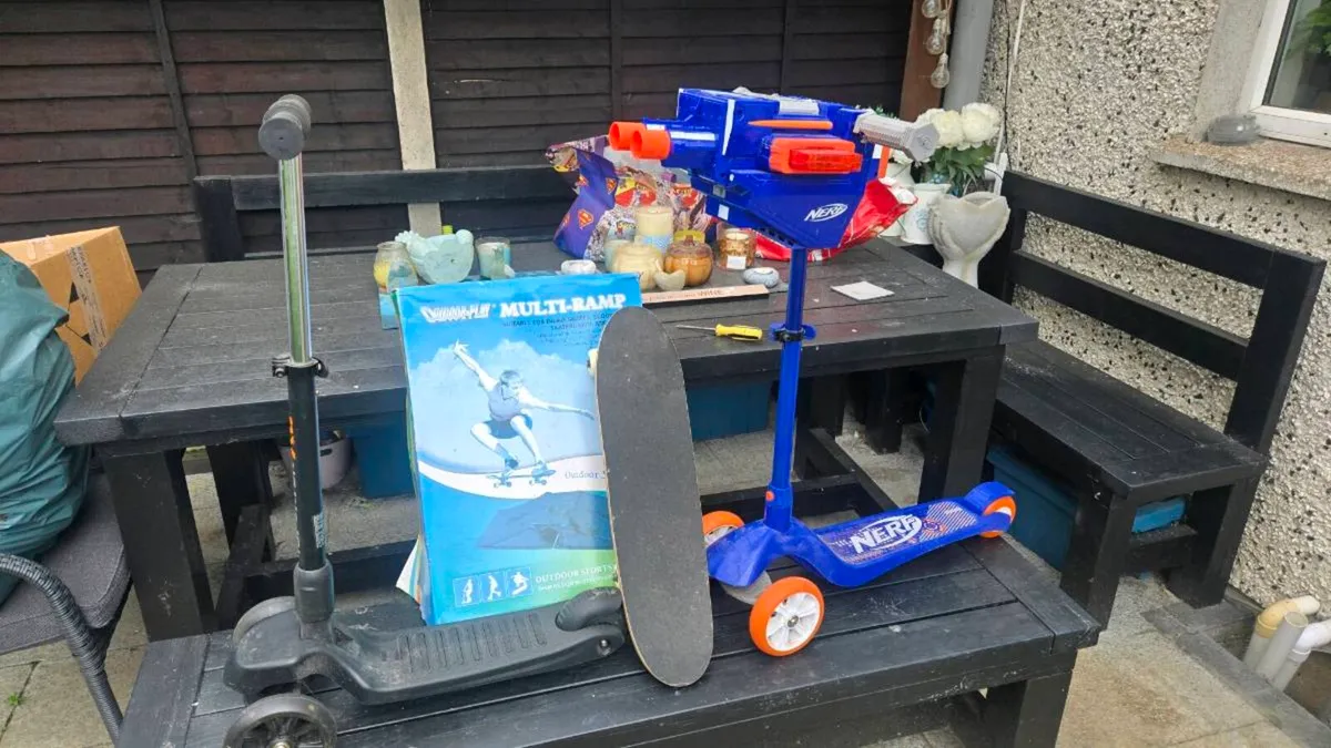Scooters, Ramp and Scateboard - Image 2