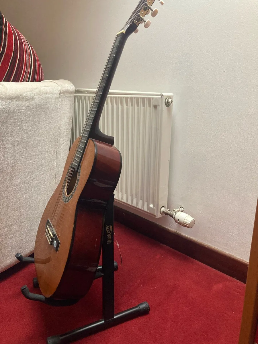 Guitar - Image 3