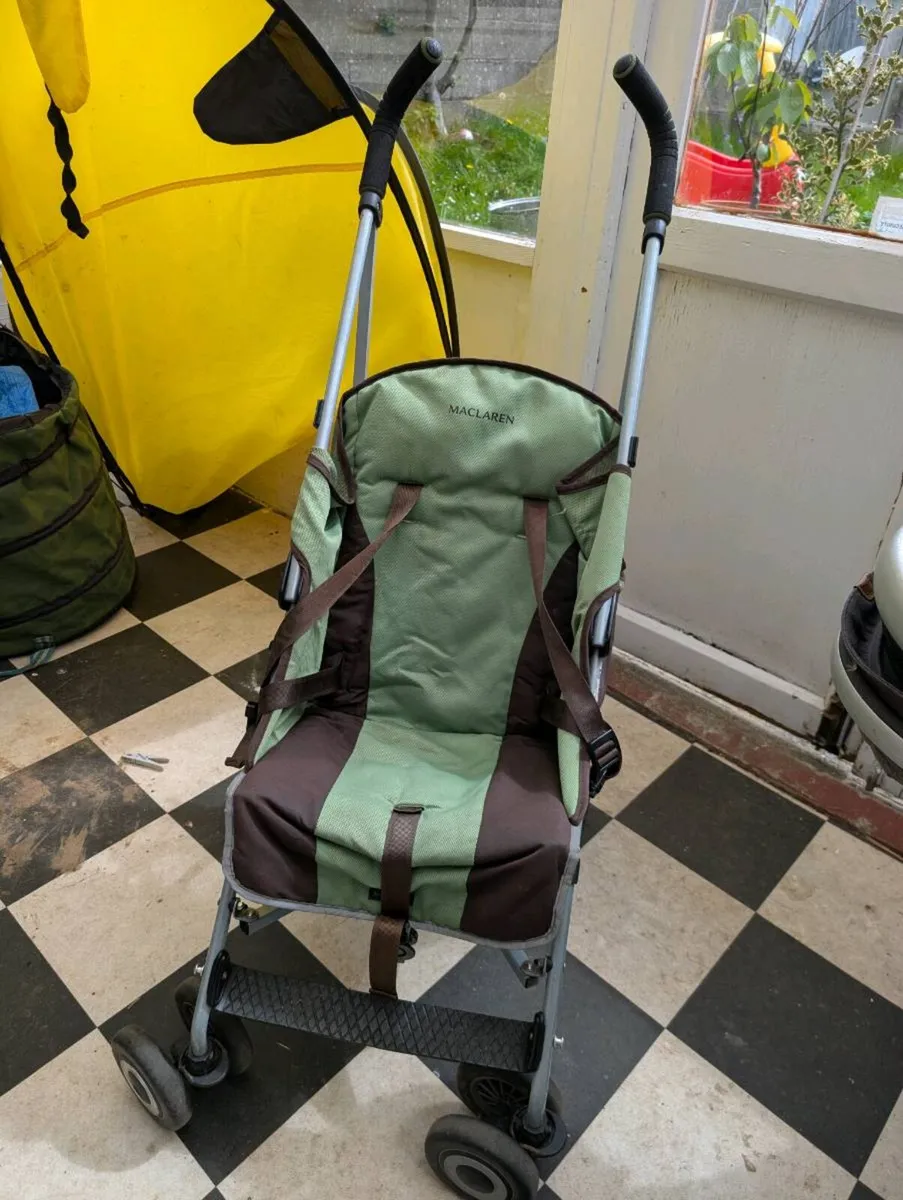 FREE MACLAREN BUGGY