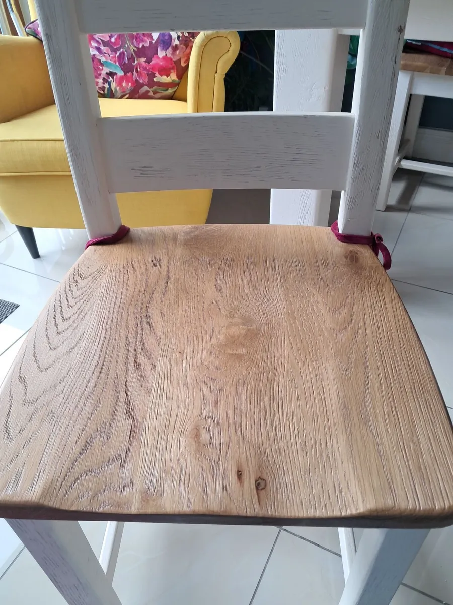 Dining Table & Chairs - Image 4
