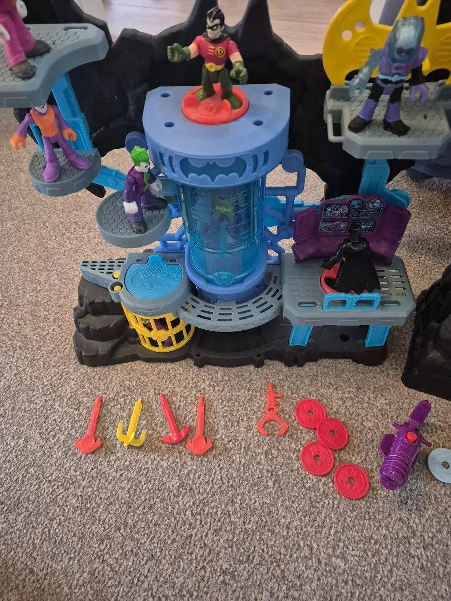 Toys - Image 3