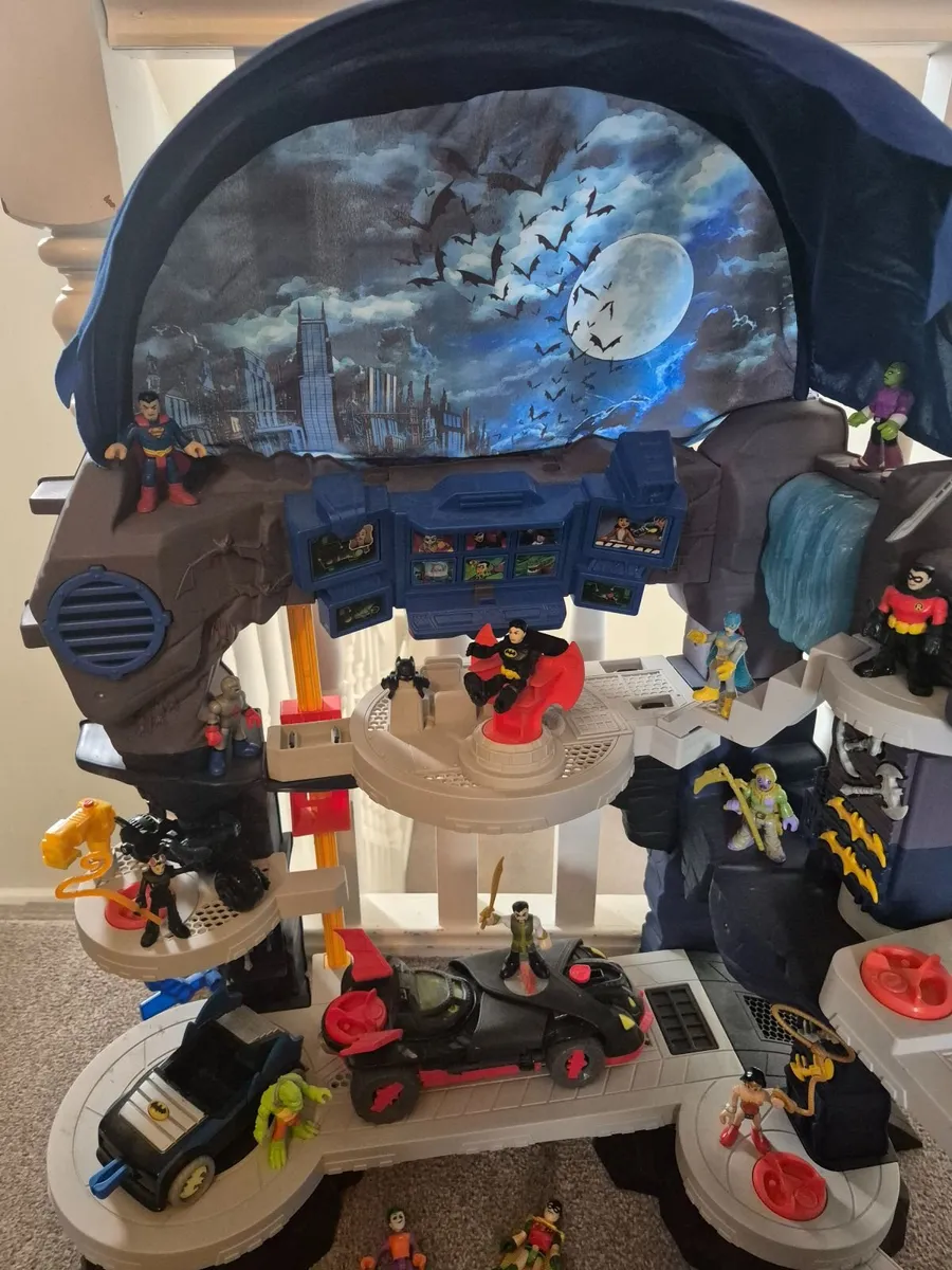 Toys - Image 1