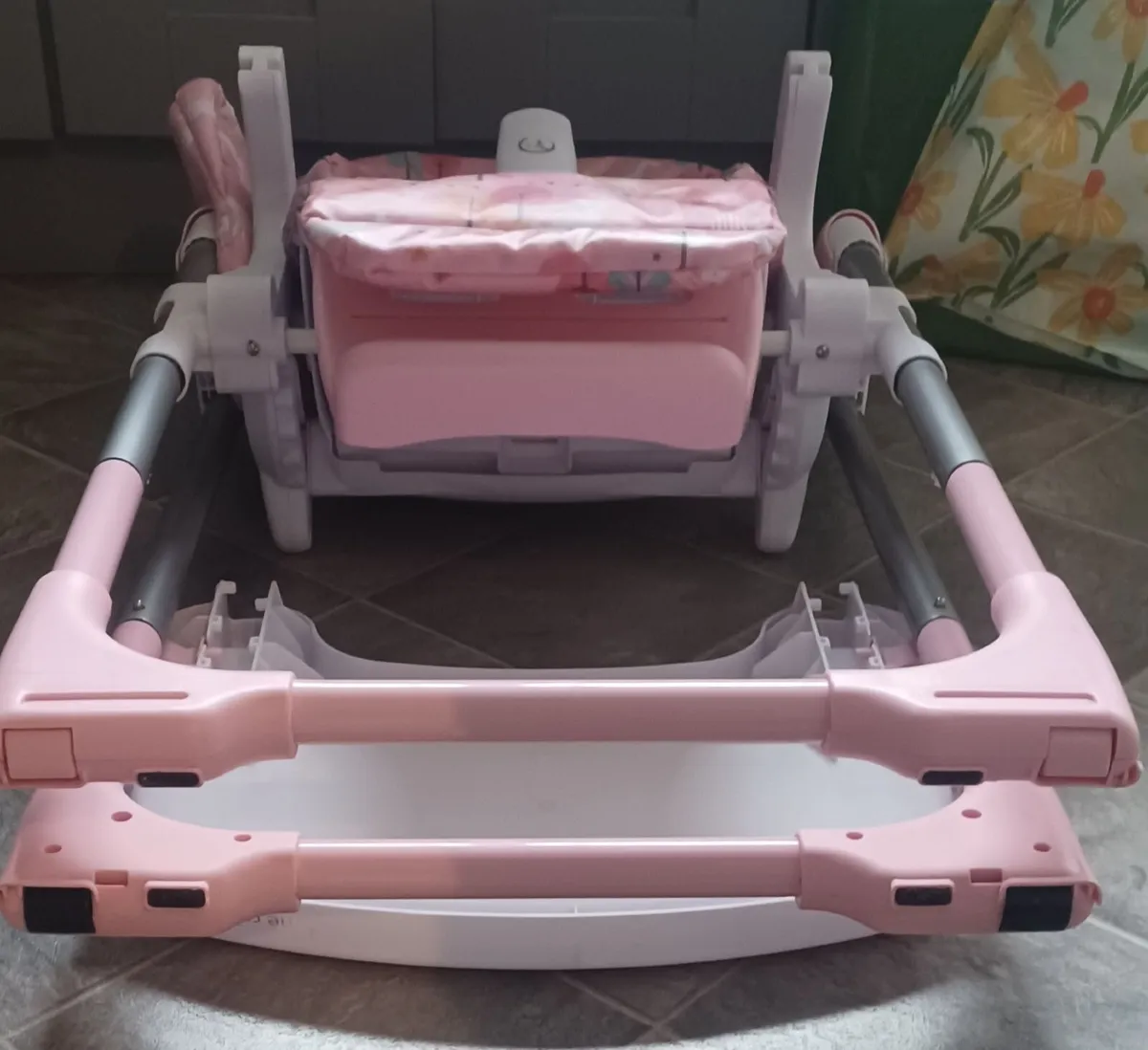 Cosatto Ultimate Noodle Highchair - Image 2