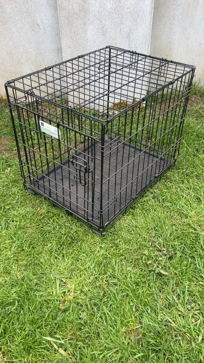 Dog crate - Image 1