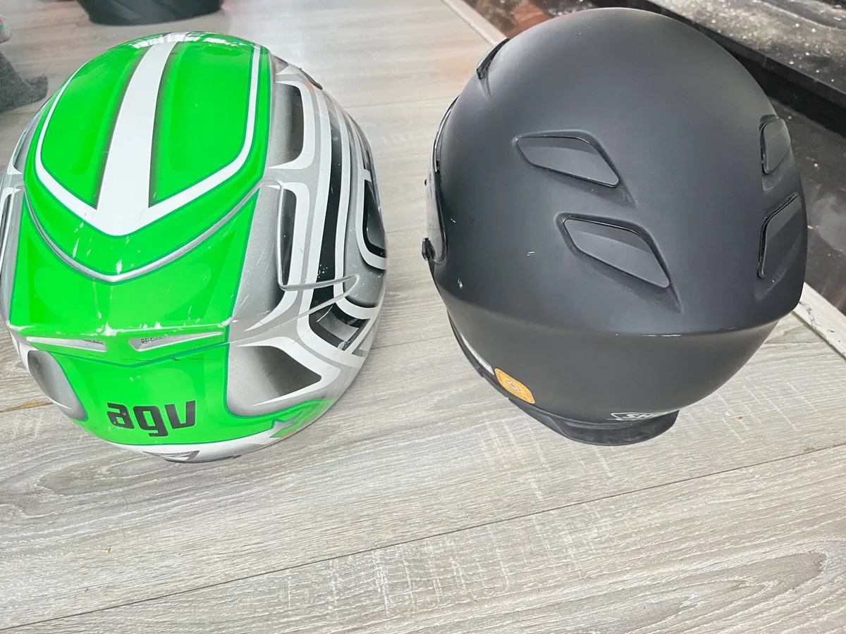 SHOEI & HGV  Motorbike Helmets - Image 3