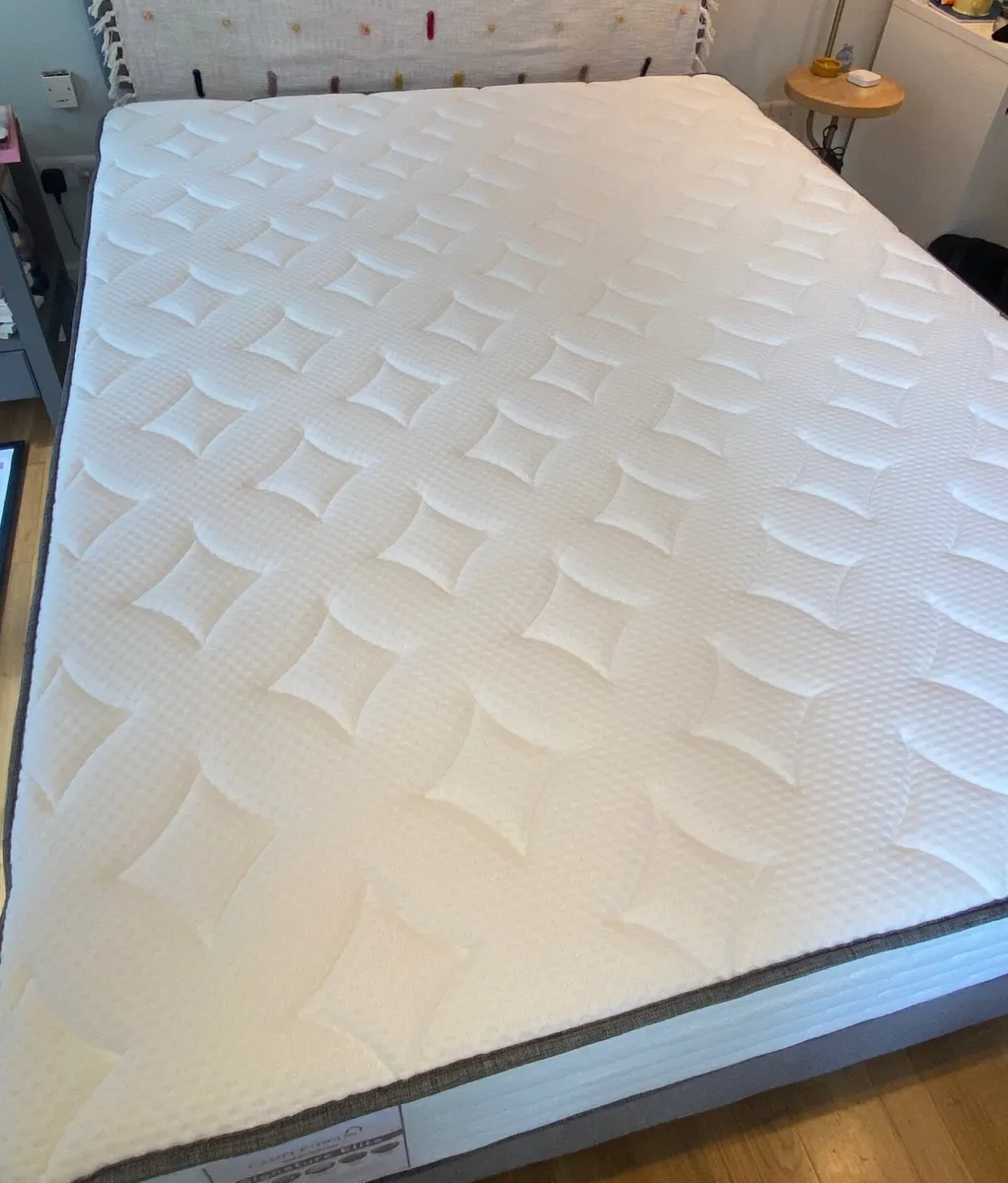 King Size Mattress Castle Beds Signature Elite - Image 2